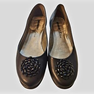 Tender Tootsies Black Women's Flats. Sz 10. Vegan.